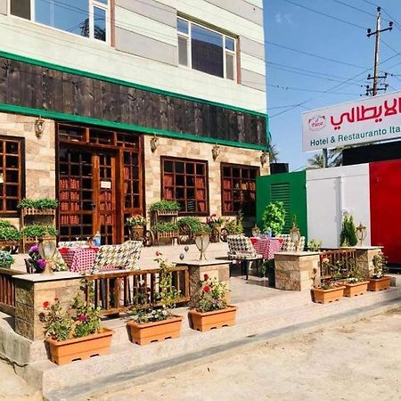 Italian House Hotel Baghdad Bagian luar foto