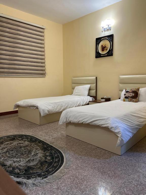 Italian House Hotel Baghdad Bagian luar foto