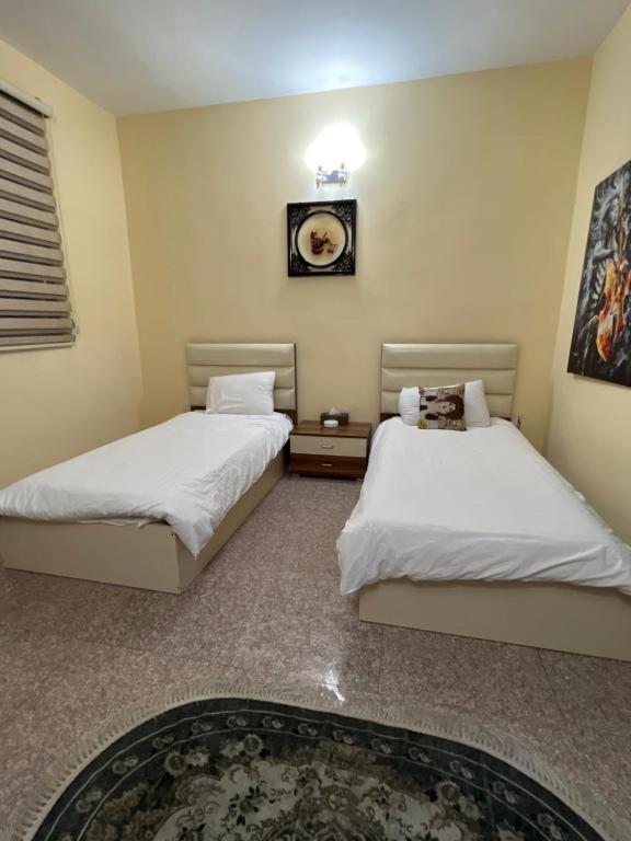 Italian House Hotel Baghdad Bagian luar foto