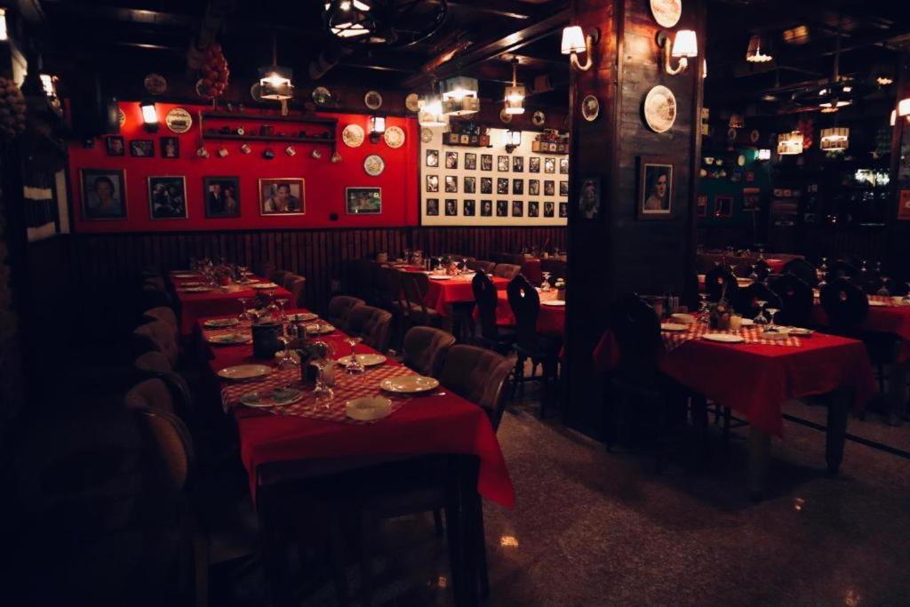 Italian House Hotel Baghdad Bagian luar foto